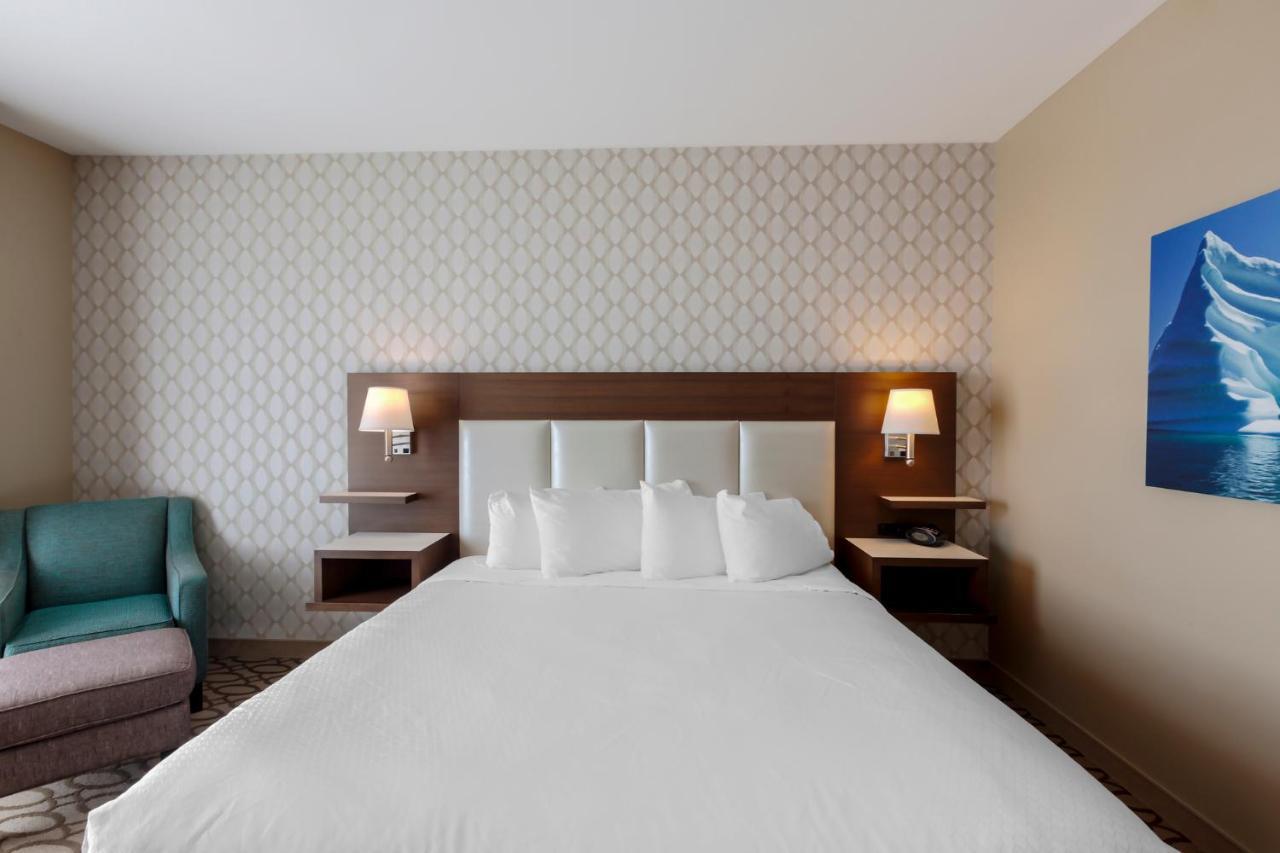 Best Western Plus St. John'S Airport Hotel And Suites Exterior photo