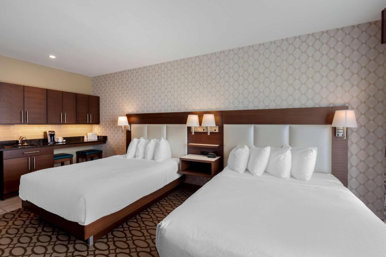 Best Western Plus St. John'S Airport Hotel And Suites Exterior photo